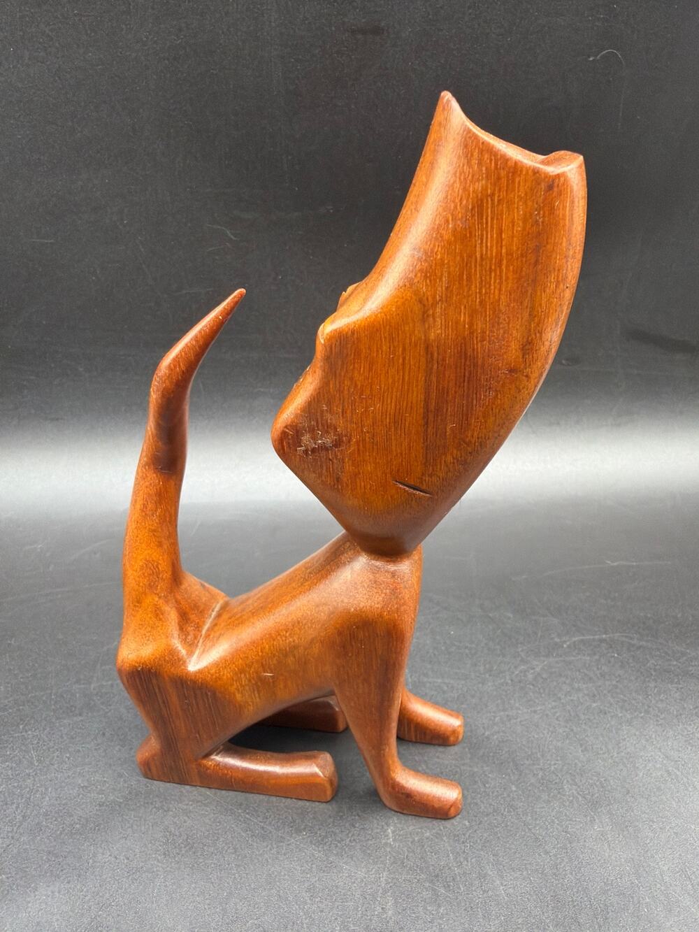 MCM Monkey Pod Wood Howling Dog Pen Holder Vintage Coyote Desk Accessory